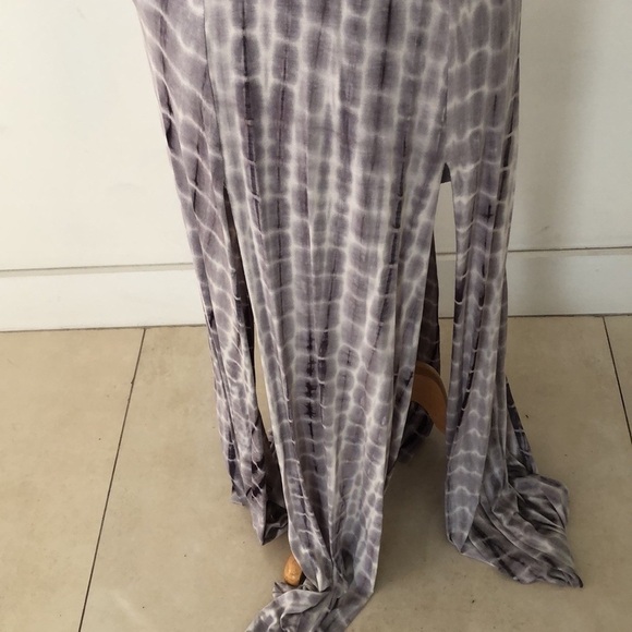 Akira Chicago Red Label  maxi pool dress / with shorts underneath Size L - Picture 8 of 10